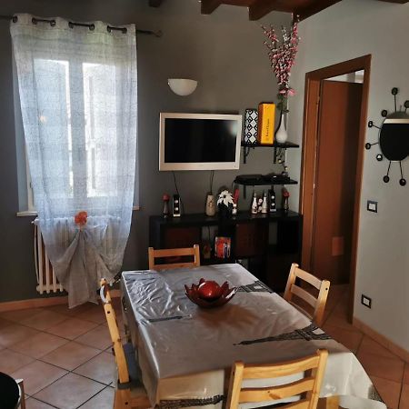 Apartment In The City Center With Self Check-In Parma Esterno foto