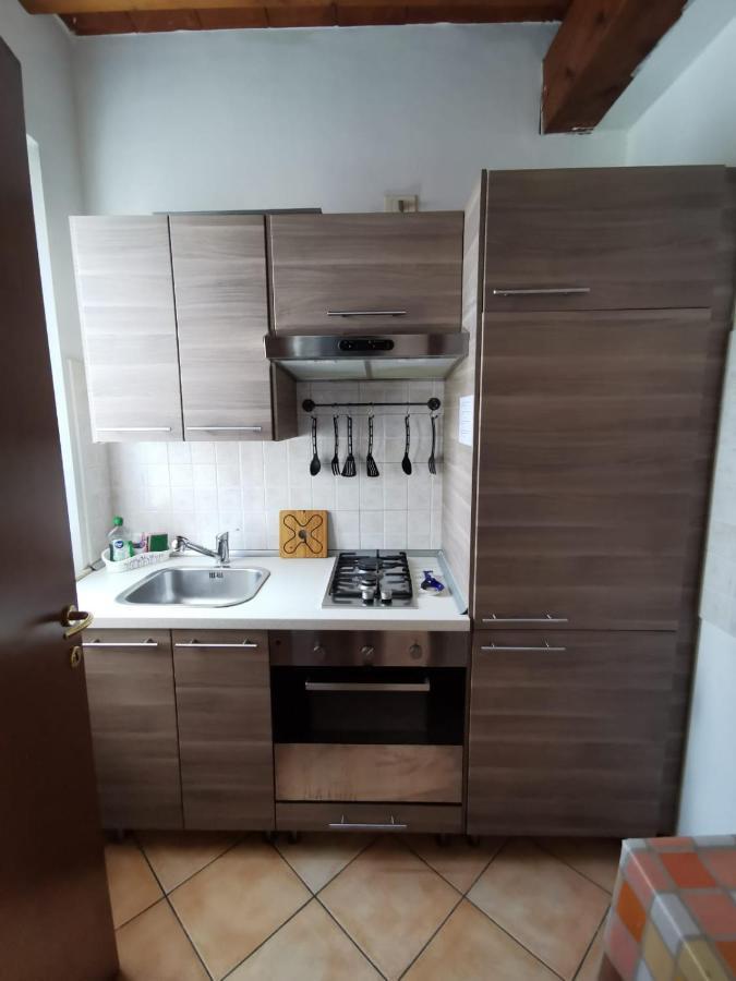 Apartment In The City Center With Self Check-In Parma Esterno foto